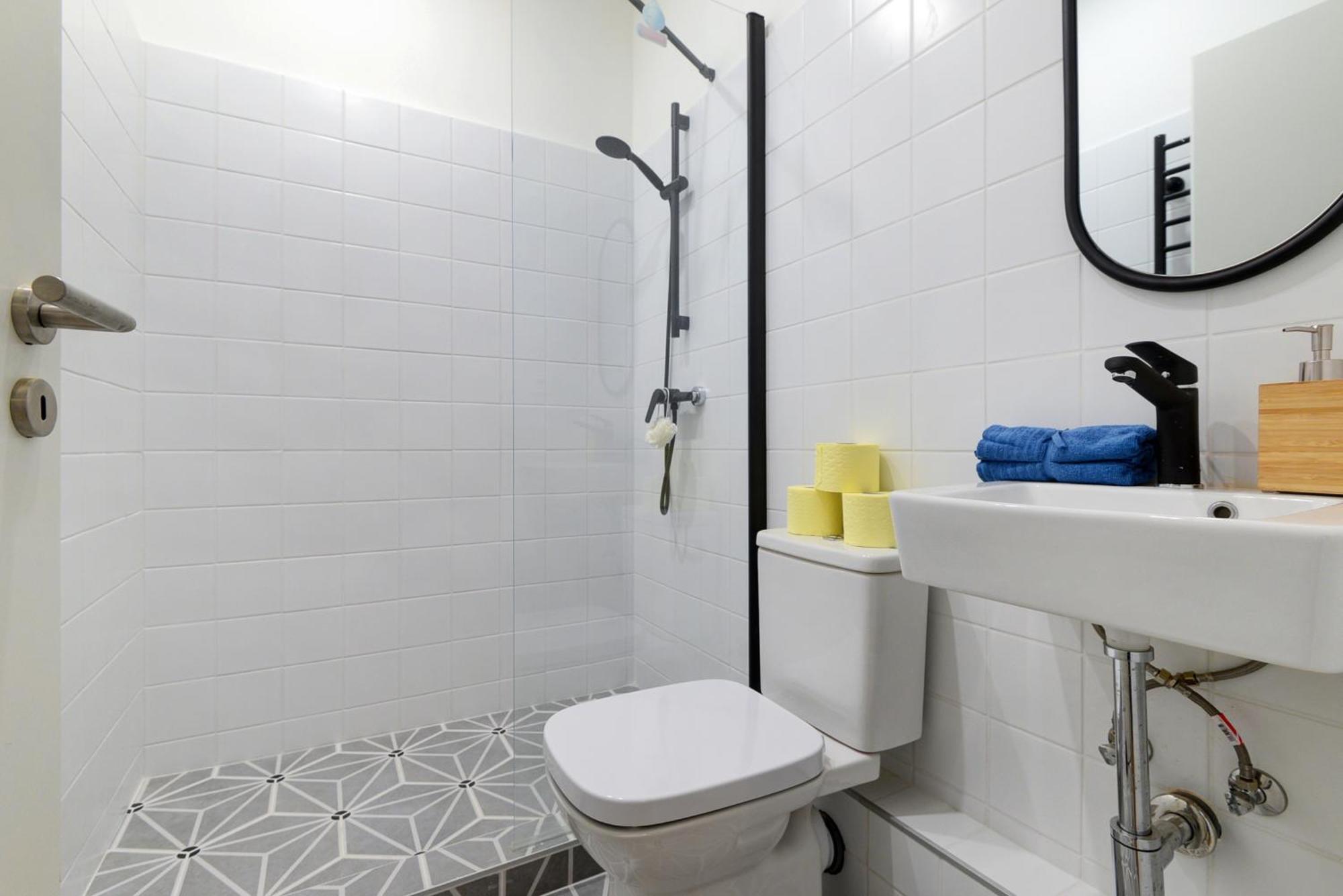 Monochrome Chic Apartments R613 Budapest Luaran gambar